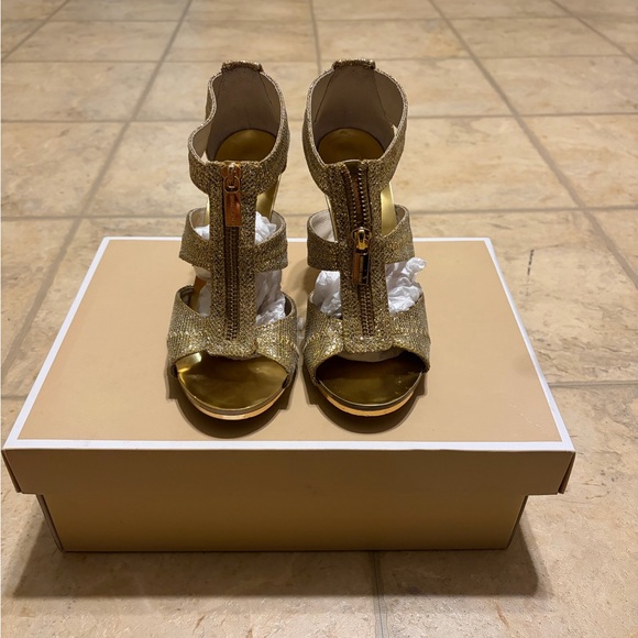 Michael Kors Shoes - Michael Kors Gold Glitter Womens Strappy High-Heel